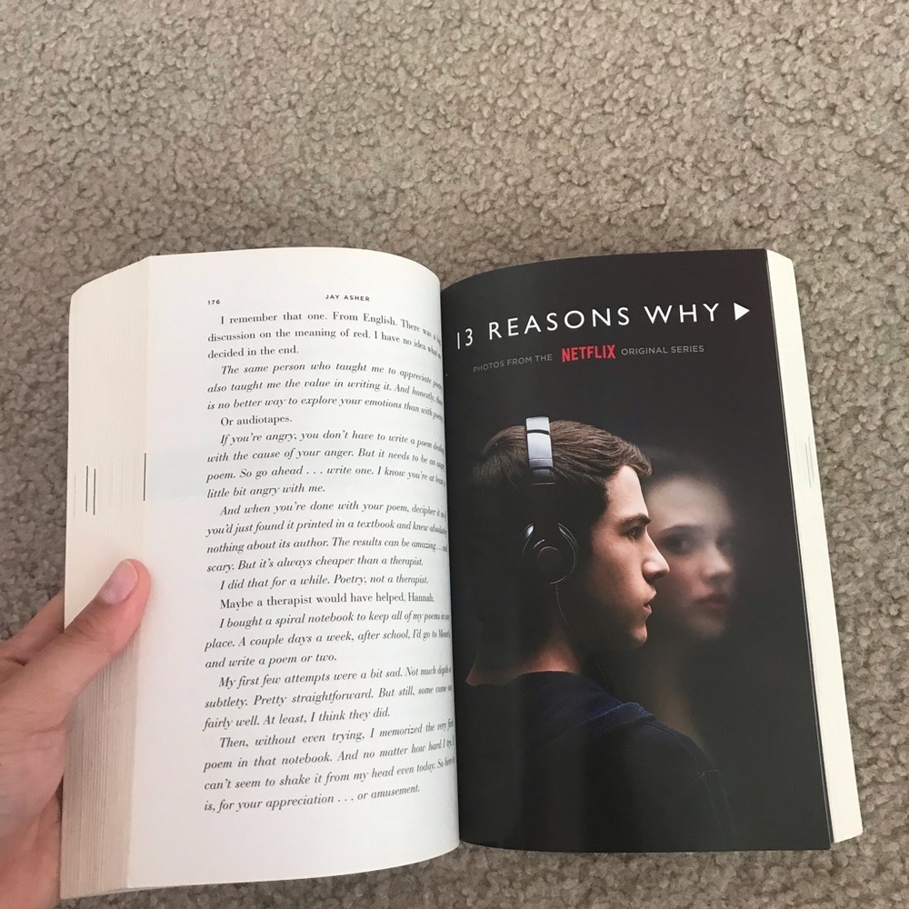 Books - Picture 4 of 5